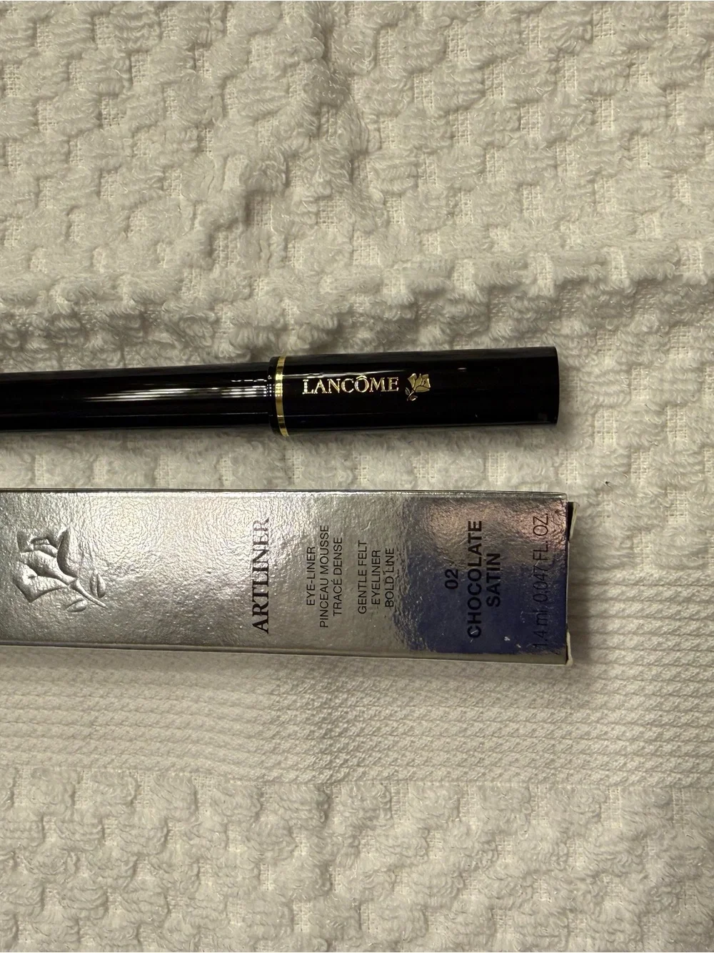 Artliner Precision Eyeliner — Chocolate Satin (02)